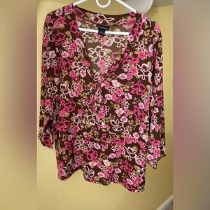 Lane Bryant Women’s Size 18/20 Brown Pink white top with tie at front neckline